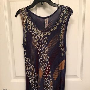 Beautiful embroidered India Boutique top-Free size